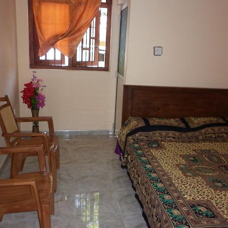 Seetha'S Hostel Negombo Exterior foto