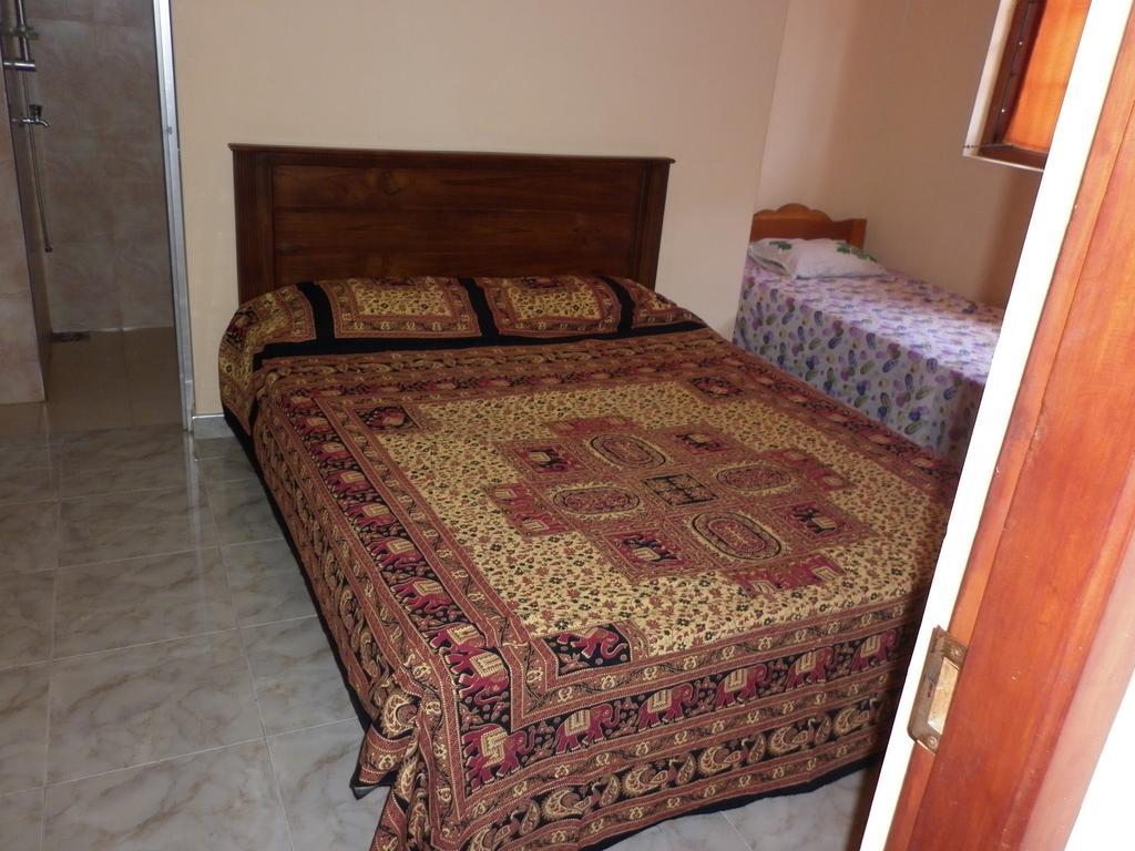 Seetha'S Hostel Negombo Zimmer foto